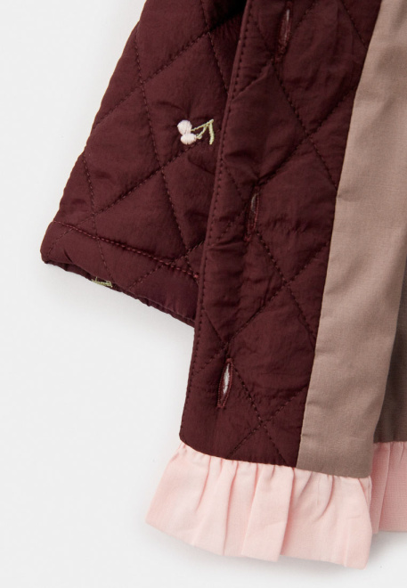 Комплект из брюк и куртки